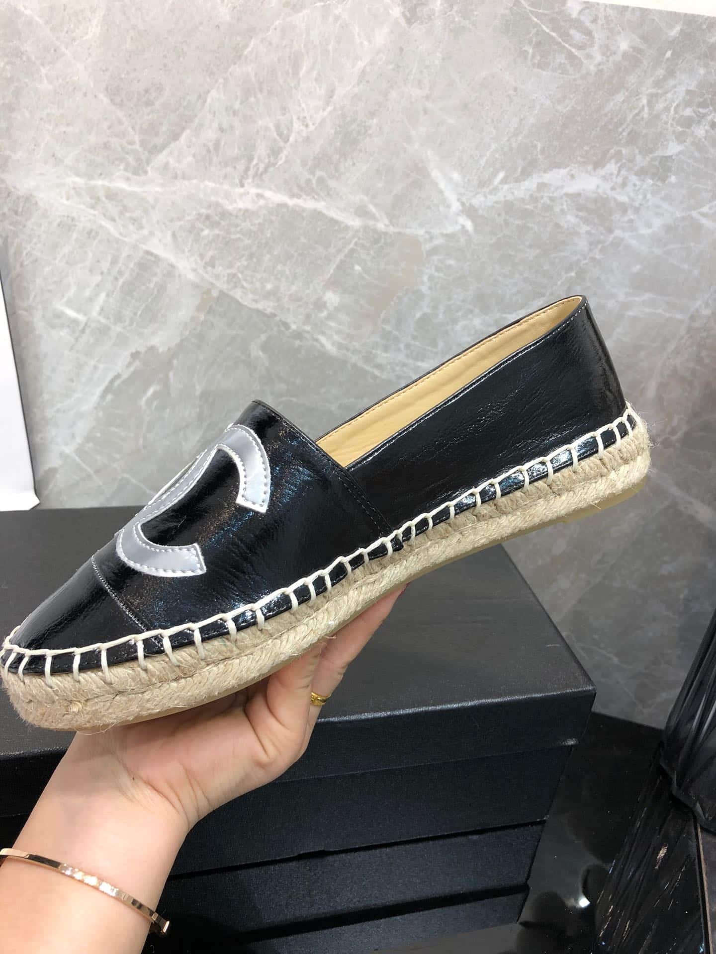Ch**el Embroidered Espadrille Leather Cap Toe Flats Black Cc
