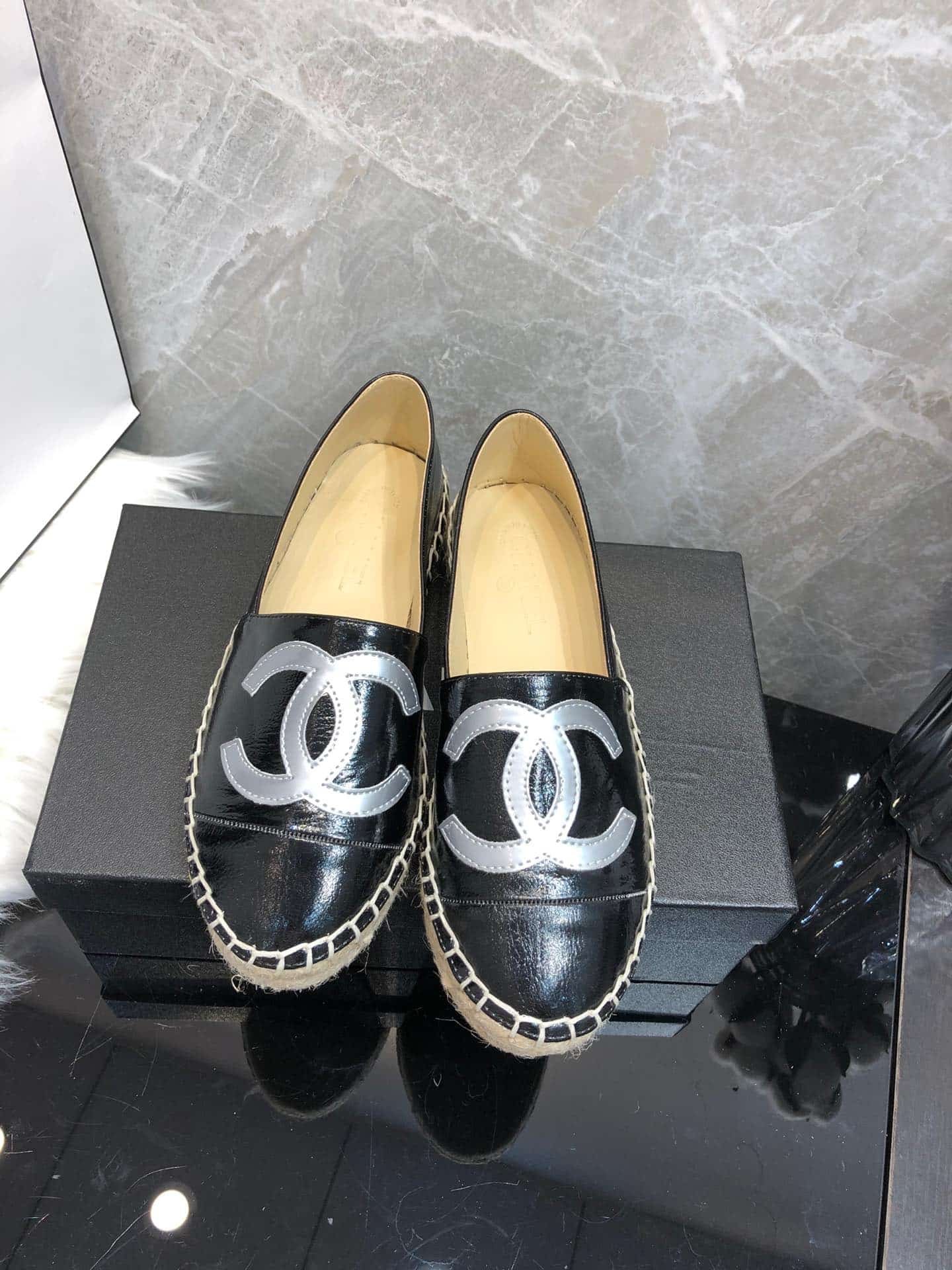 Ch**el Embroidered Espadrille Leather Cap Toe Flats Black Cc