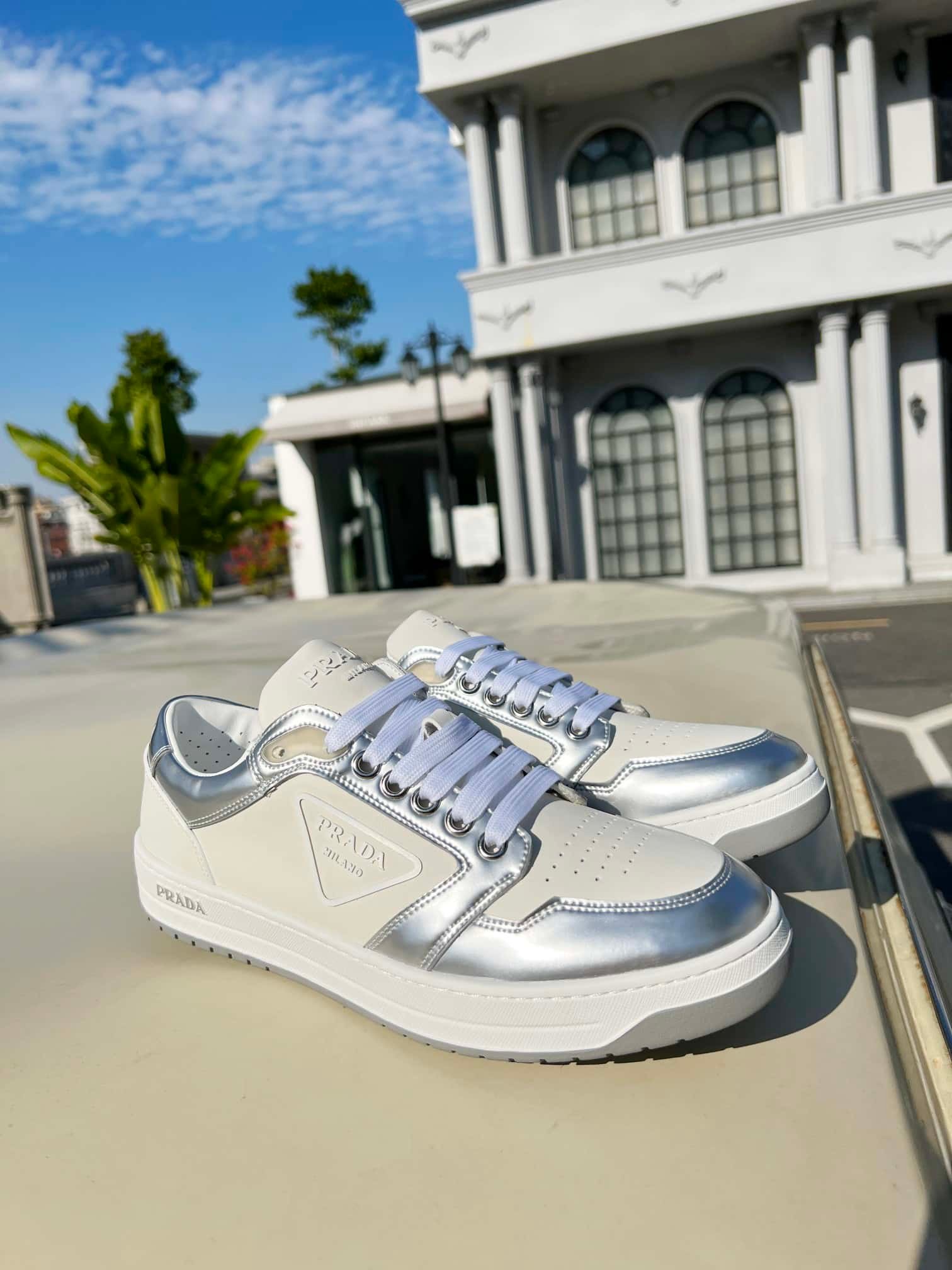 Pra*a District Leather Sneakers White Sliver 1E790M 3Lj6 F0J36