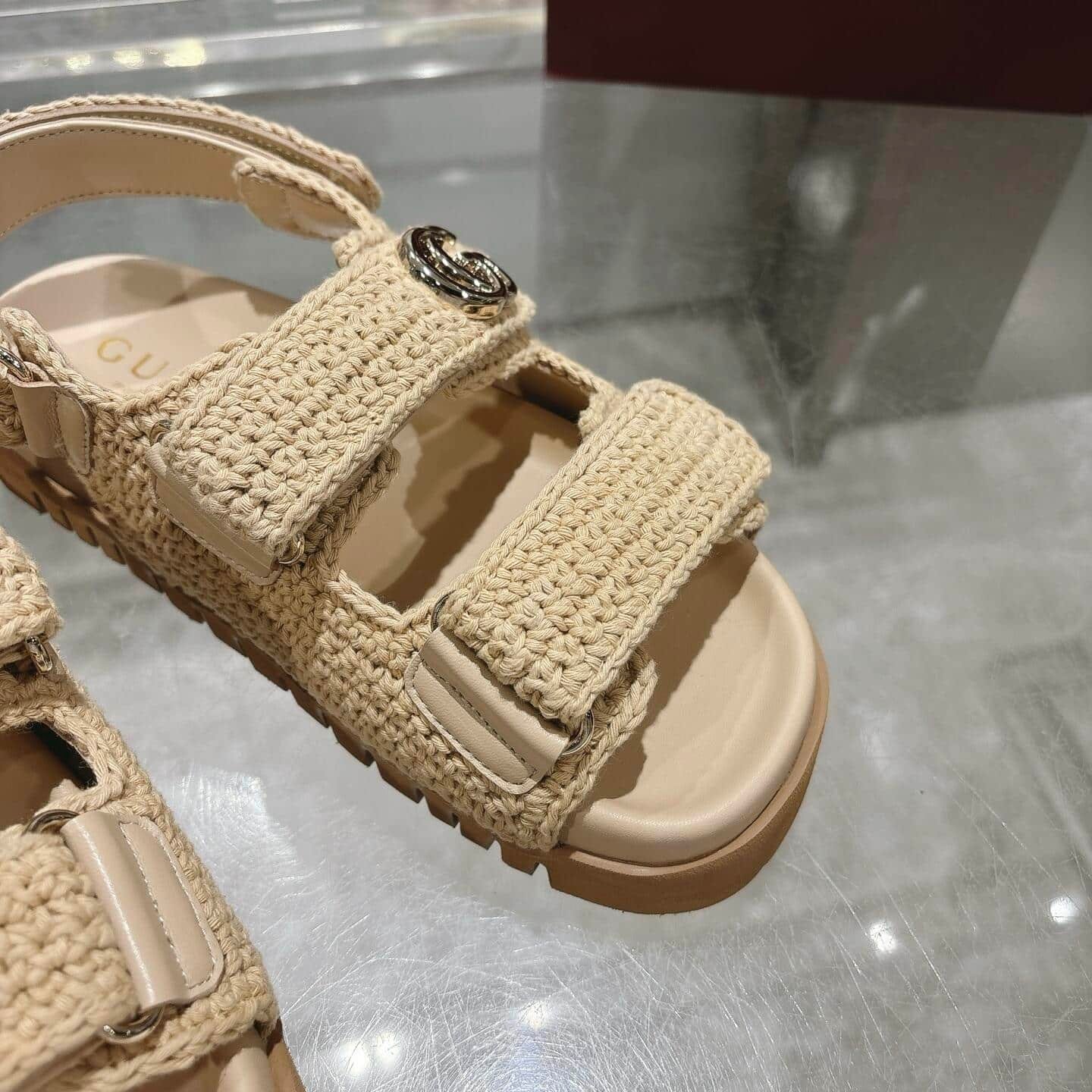 Gvc*1 Women Sandal With Double G Beige Crochet ‎835086 Faeq2 9552