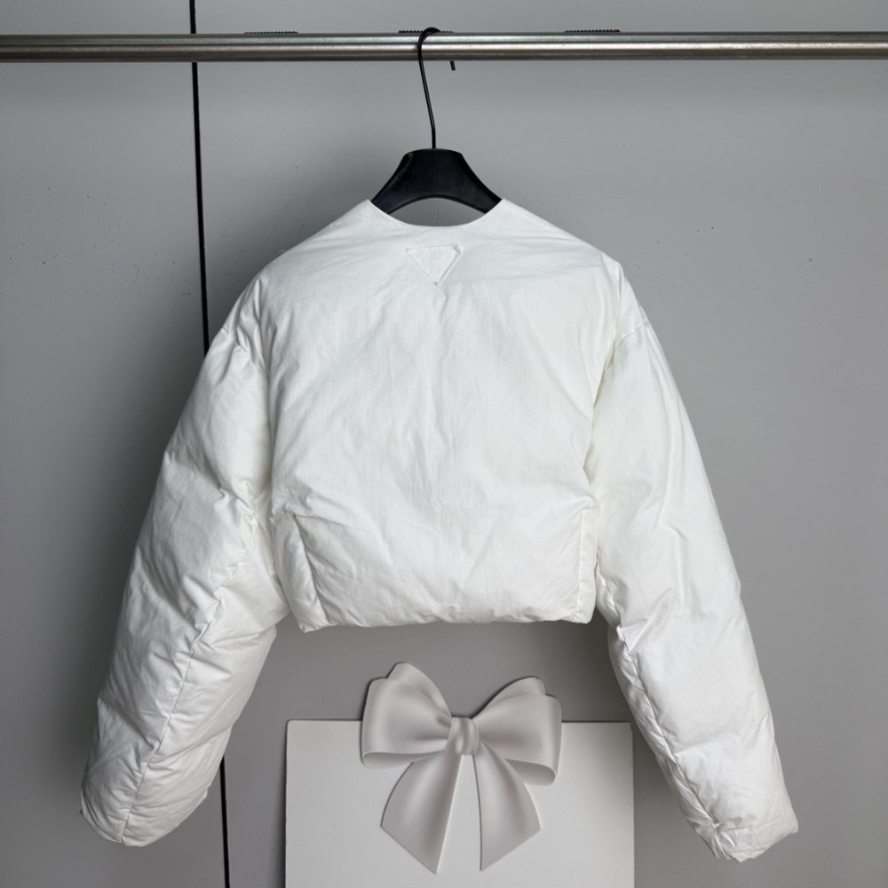 Pra*a Cropped Cotton Down Jacket White 23Aw Sgc376