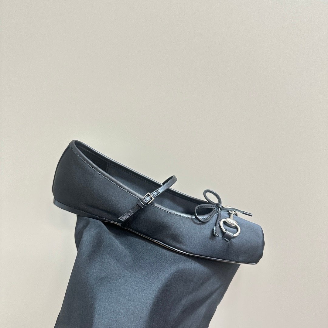 Gvc*1 Women’s Horsebit Ballet Flat Satin Black