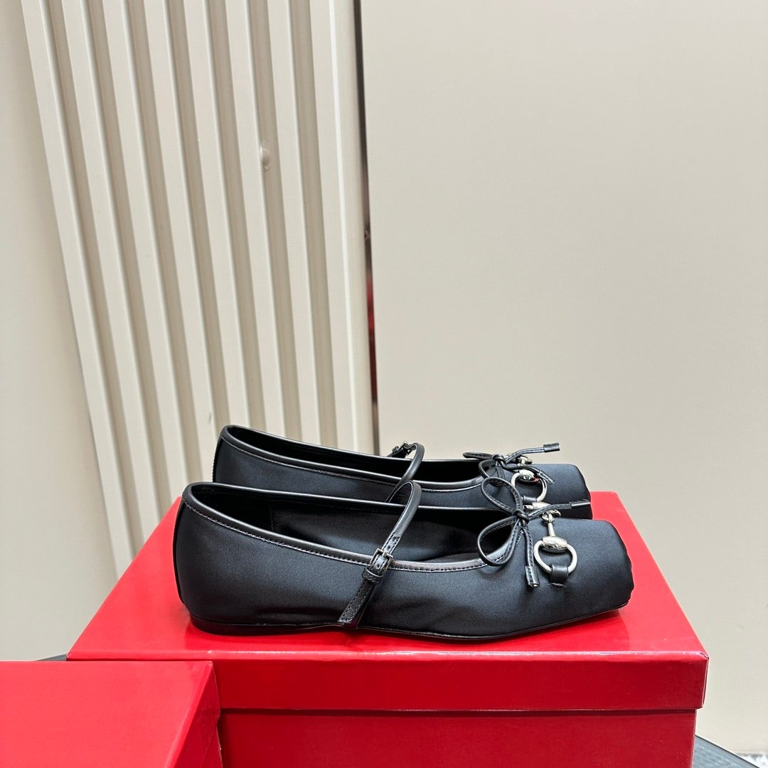 Gvc*1 Women’s Horsebit Ballet Flat Satin Black