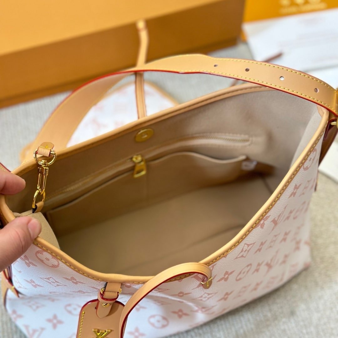 L0vis Vvtt0n Carryall PM Bag Pink 30Cm