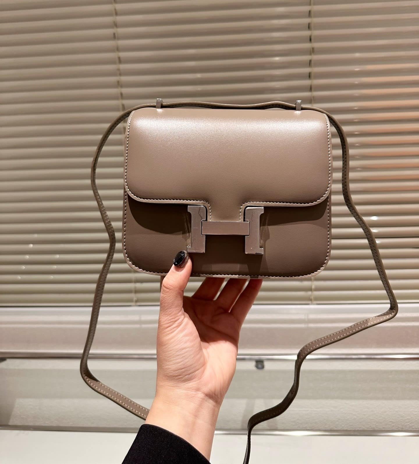H**me5 Constance Mini Etoupe Epsom Dark Beige 18Cm