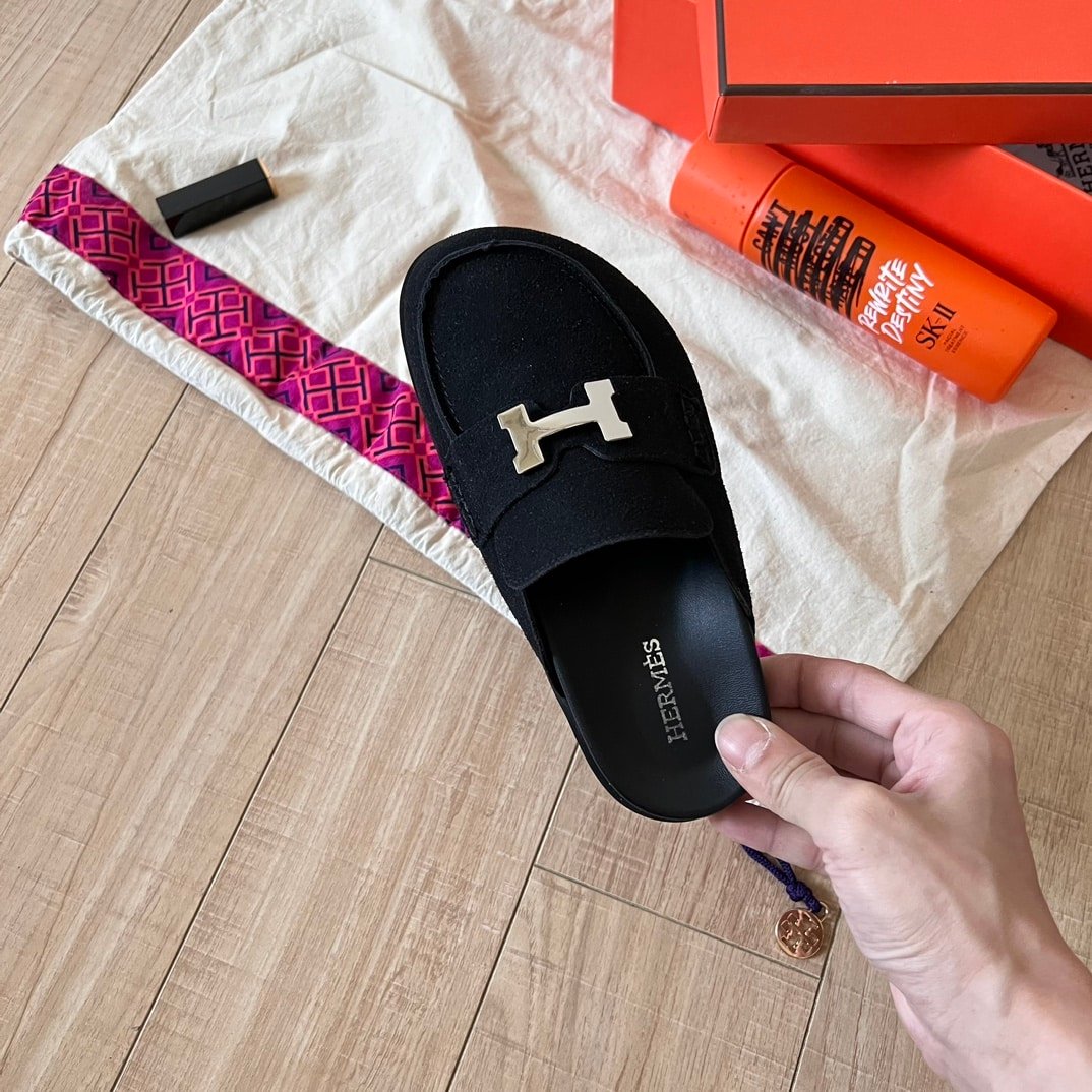 H**me5 Go Mule H Sandal In Black
