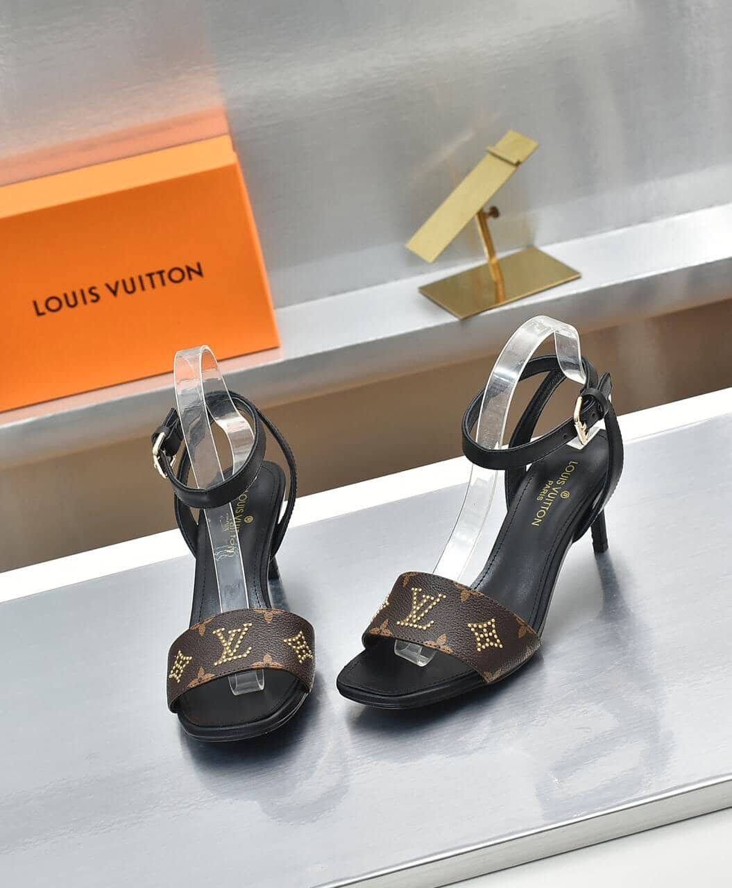 L0vis Vvtt0n Open Toe High Heel Sandals Black Monogram