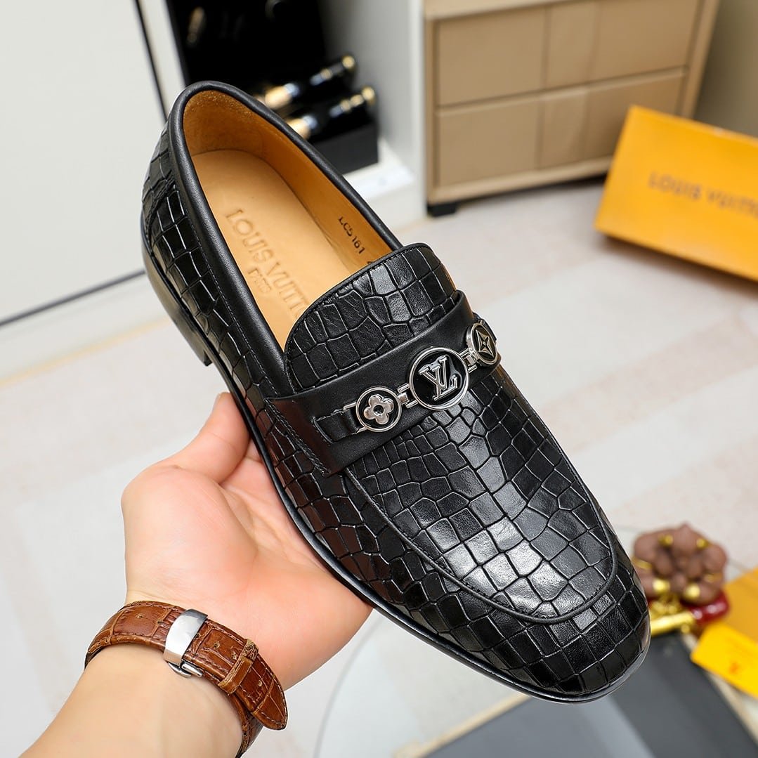 L0vis Vvtt0n Souliers Club Loafers Crocodile Black