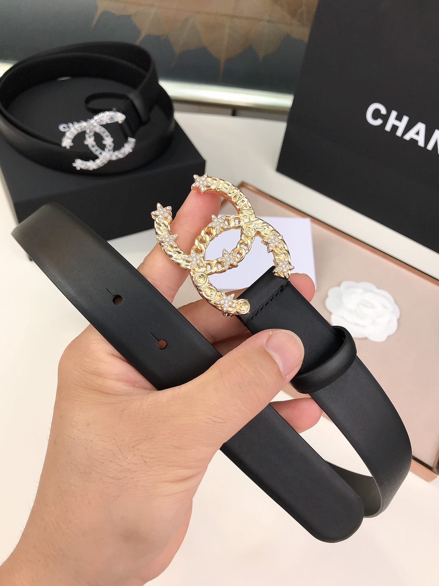 Ch**el Belt Double C Pearls 28Mm