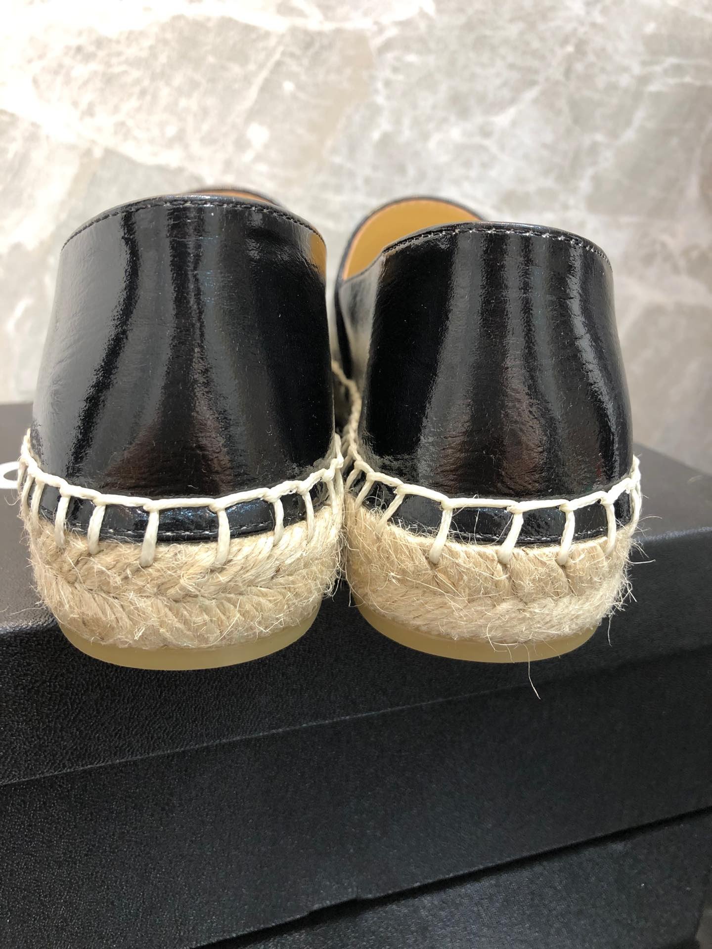Ch**el Embroidered Espadrille Leather Cap Toe Flats Black Cc